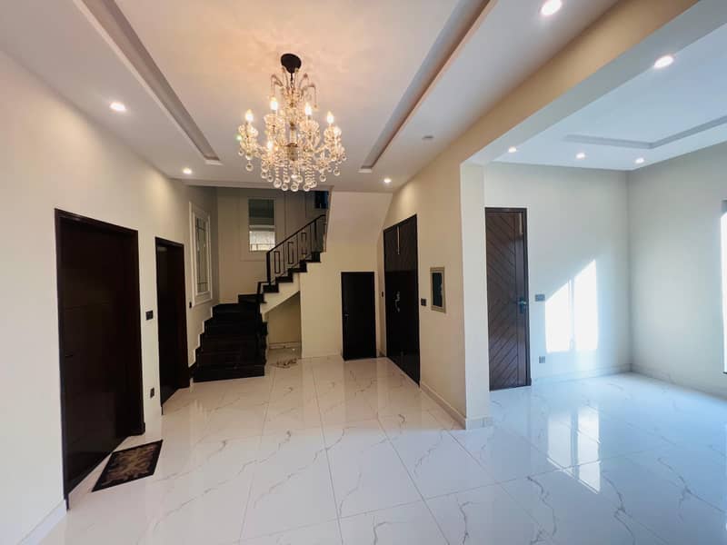 Beautiful brand new house for sale in state life society phase one 3