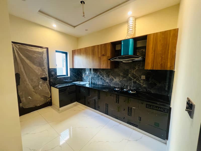 Beautiful brand new house for sale in state life society phase one 10