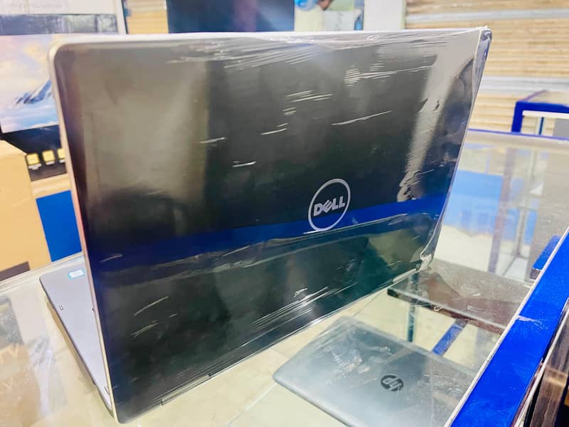 Dell Latitude 3379 i5 6th Gen 8GB 256GB SSD 360 Rotatable 13.3'' Touch 2