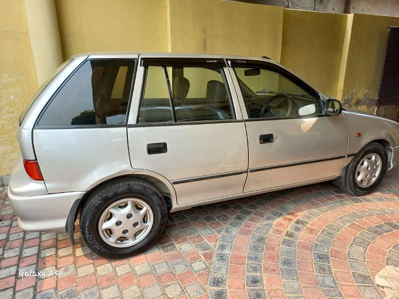 Suzuki Cultus VXR 2001 Model tottal geniune only 2 piece shower 6