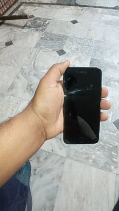 I phone 7  32 GB non pta