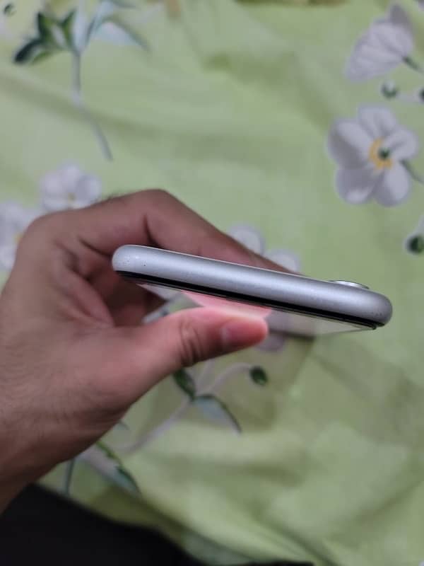 Iphone Xr PTA 2