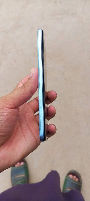 vivo y21 4/64 3