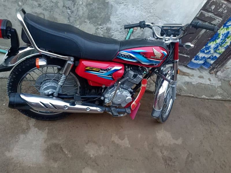 23/24 model Honda 125 2