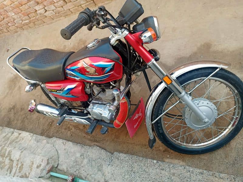 23/24 model Honda 125 5