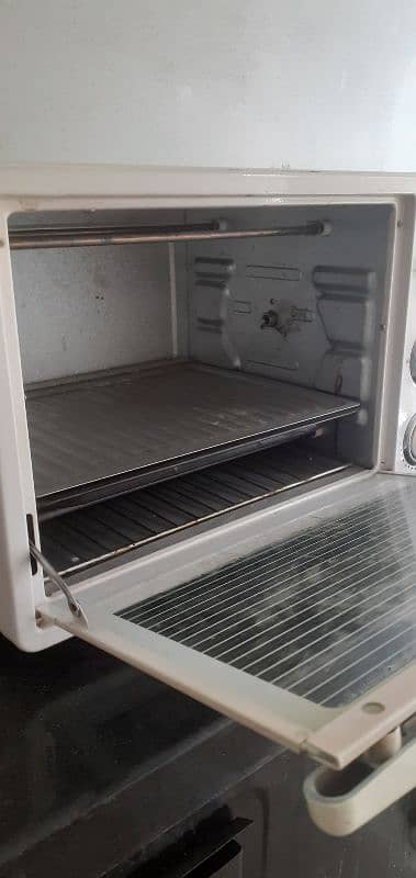 Electric Oven (West Point) 4