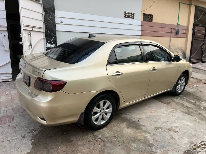 Toyota Corolla GLI 2011 9