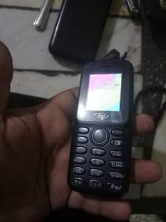 itel keypad mobile 3din beatry timing condison 10/9.5 full box hai