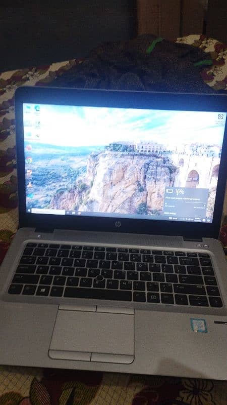 HP ELITE BOOK 840 G4 CORE i5- 7th gen 1