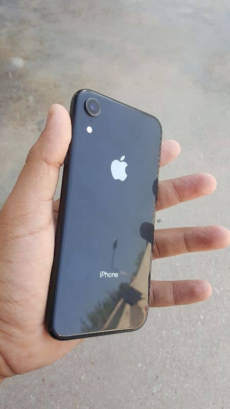 iphone xr factory unlocked 0