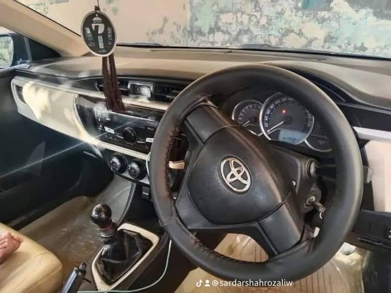 Toyota Corolla GLI 2015 9