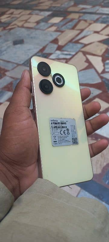 Infinix smart 8 4/64 mobile no. 03066907311 2