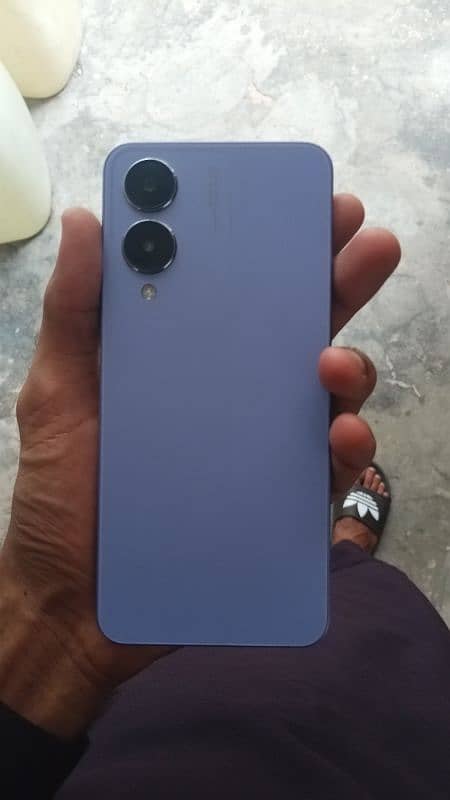 vivo y 17s  6/ 128 4