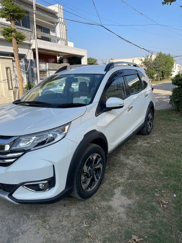 Honda BR-V 3