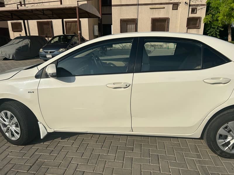 Toyota Corolla GLI 2015 6