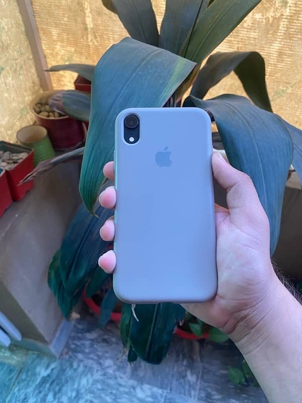 IPHONE XR 64GB NON PTA Jv 2