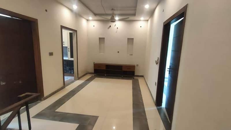 5 Marla double storey House for rent Bahaderpur Multan 12