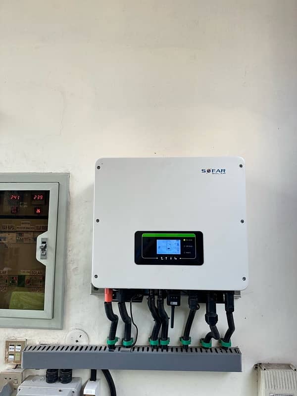 Sofar Hybrid inverter Ip 65 (6KW) 3