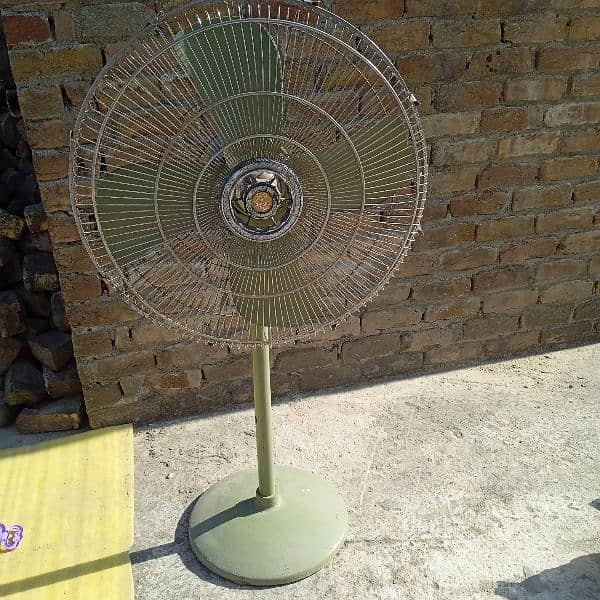 padistal fan for sale 1