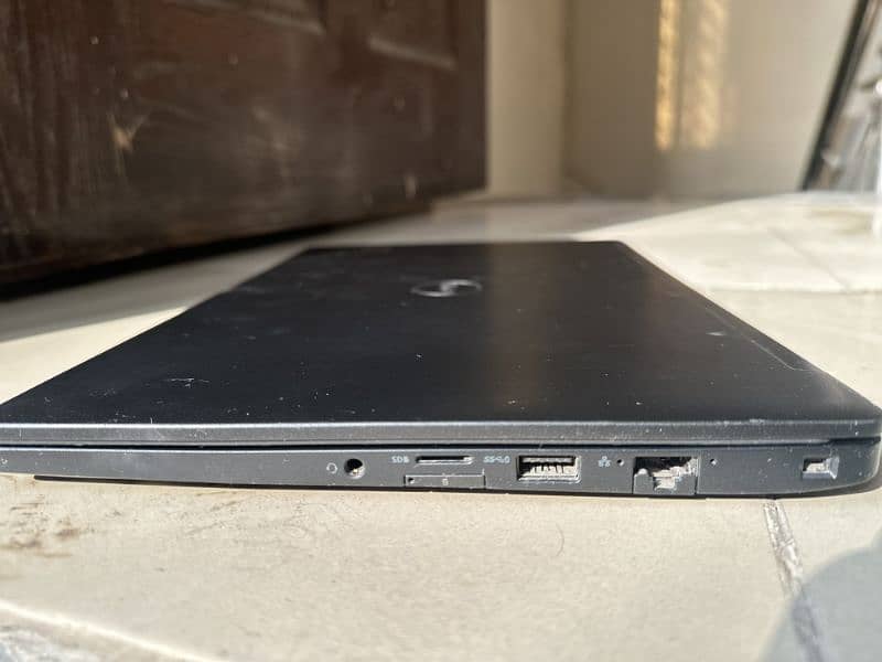 Dell Laptop Core i5 7th generation 5