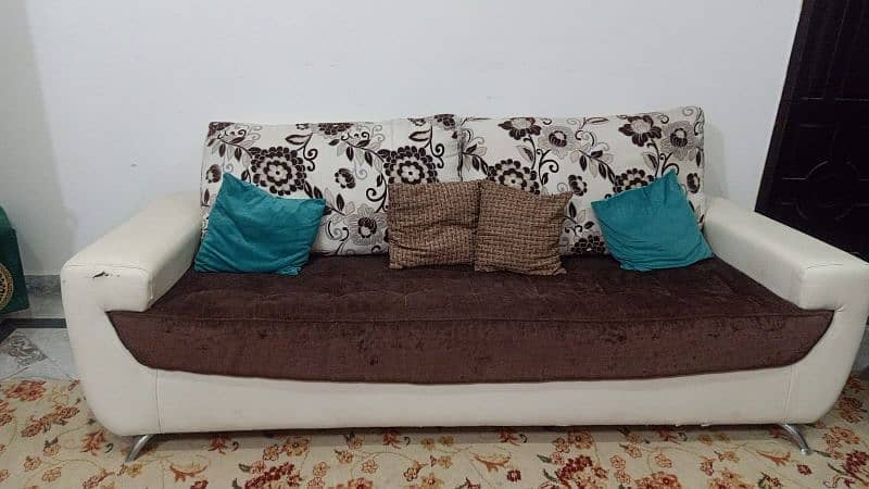 sofa 6 seater 0