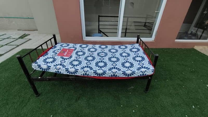 IRON SINGLE BED 3