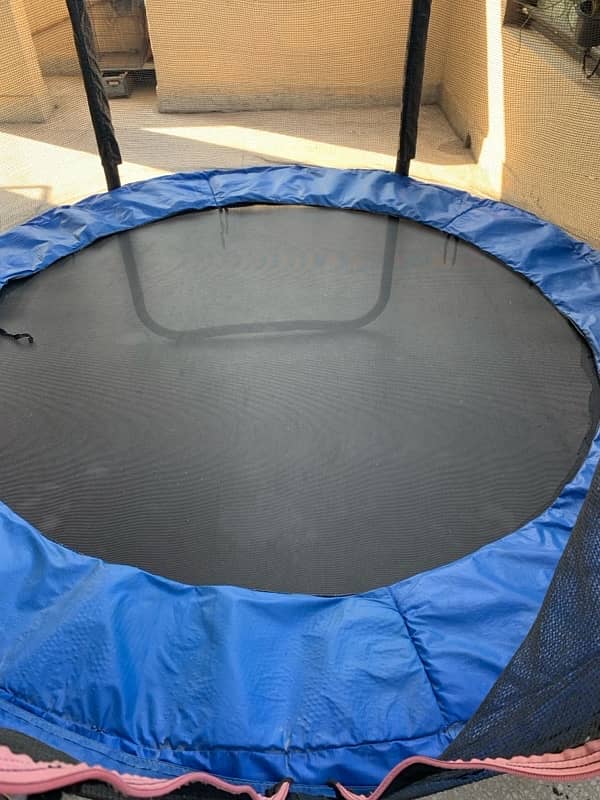 6 Feet Trampoline | Excellent Condition 7