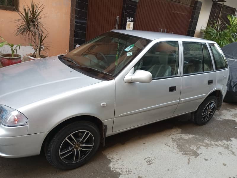 Suzuki Cultus VX 2005 1