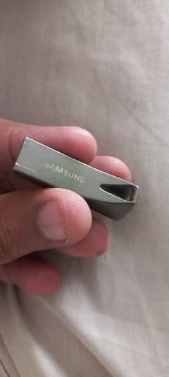 64GB USB STICK