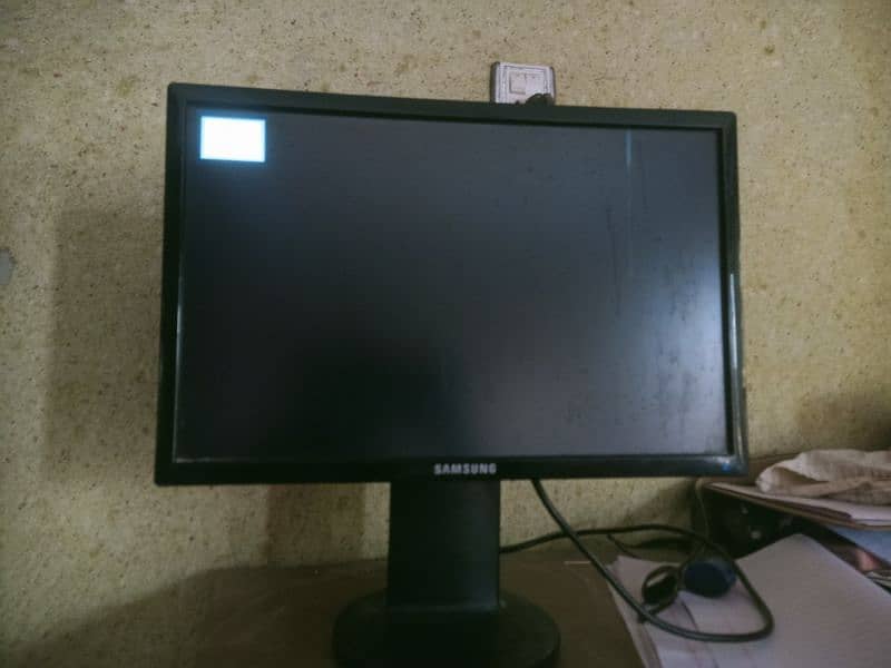 MONITOR \LED FOR SALE 2