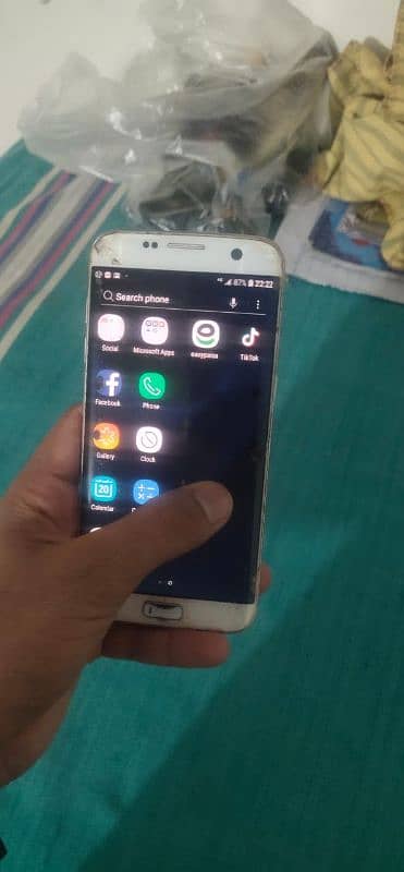 Samsung Galaxy S7 1