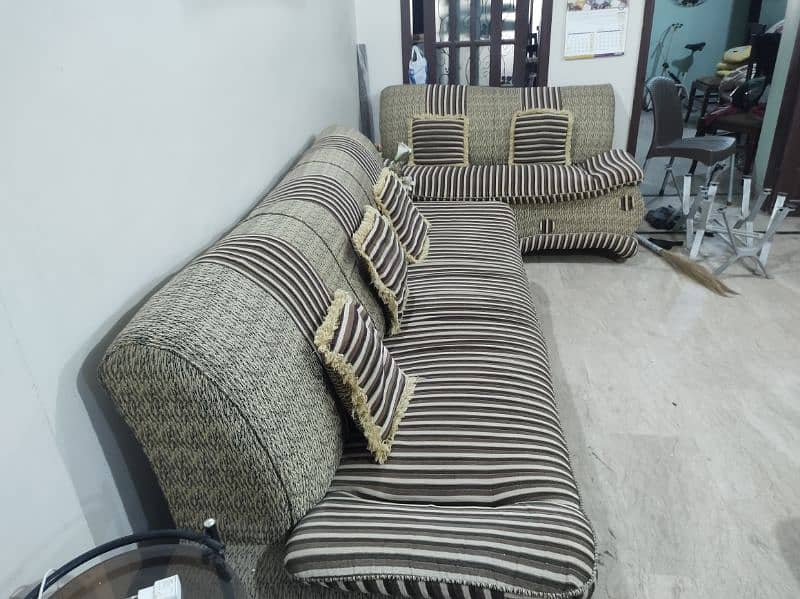 sofa set 7 seaters complete 1