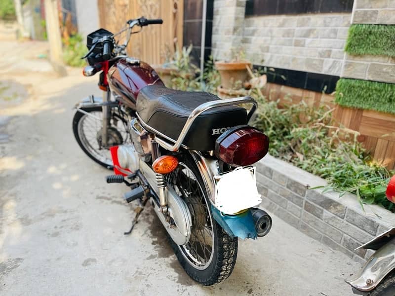 Honda CG 125 Model 2015 4