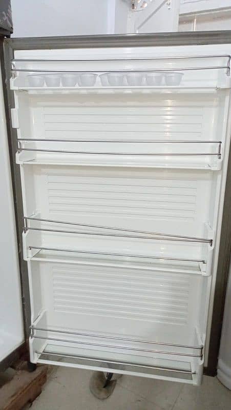 dowlance fridge18 cubic 6