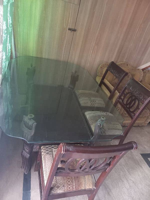 Dinning table for sale 0