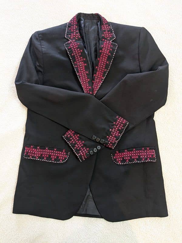 Ladies Formal | Winter Ladies Coat For Sale (DEMANDING ARTICLE) 5