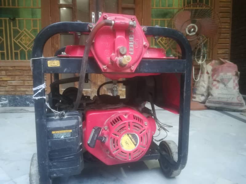 Generator for Sale in Good Condition 5