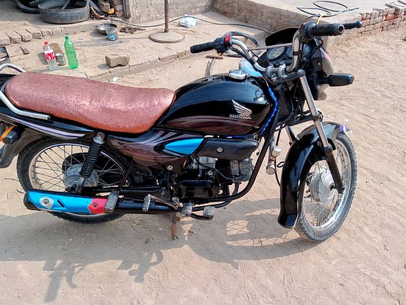 my Honda paridur for sell 03027282021 6