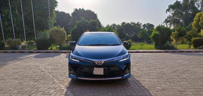 Toyota Altis Grande 2021 11