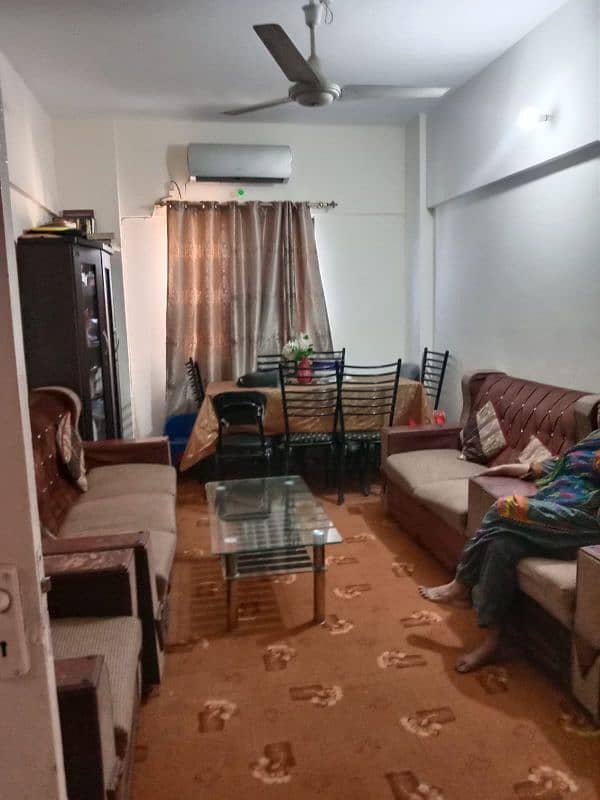 2 bed dd flat corner kda leased aprarment 4