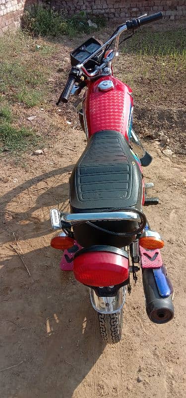 Honda 125 21/22 modal conditions 10/10 3