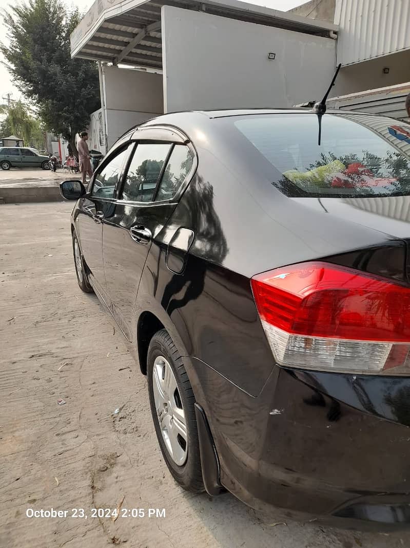 Honda City IVTEC 2011 Model 15