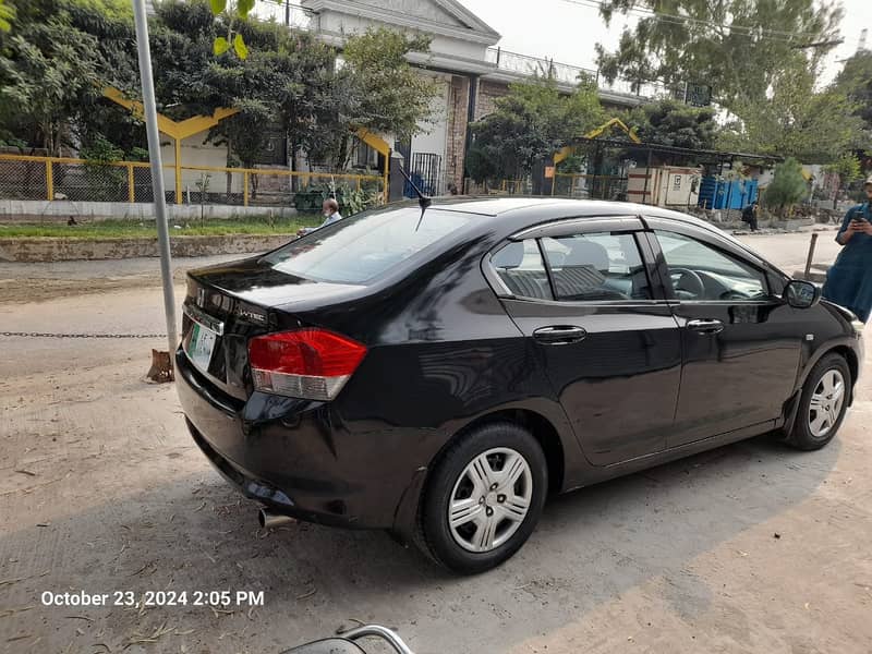 Honda City IVTEC 2011 Model 12