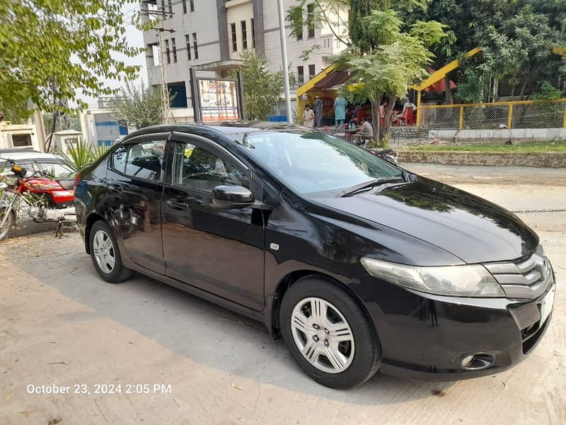 Honda City IVTEC 2011 Model 0