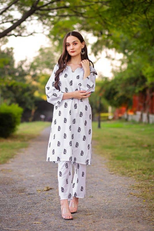 2 PC's women stitched Linen printed shirt And Trouser 9