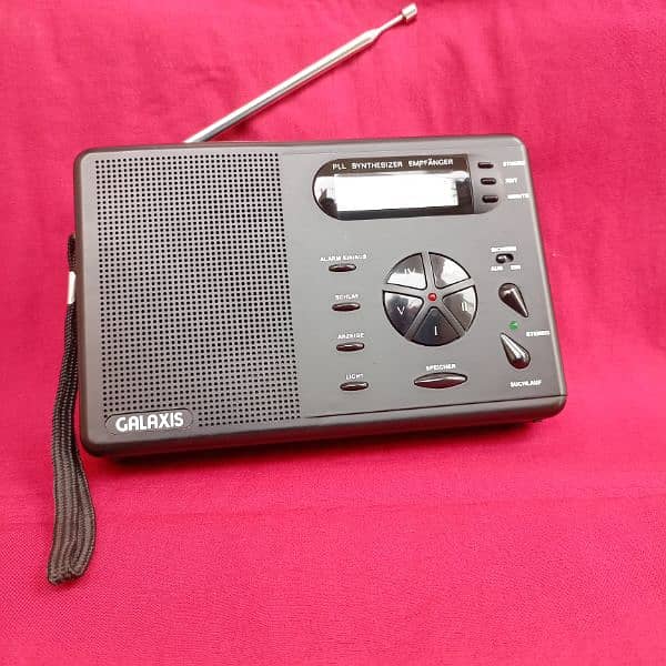 Galaxy World Receiver Travel Radio Made in Garmany 0