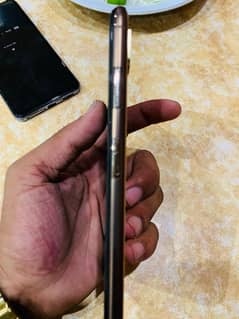 iphone xs max 10by9 256gb contact me whatsapp 03458044920