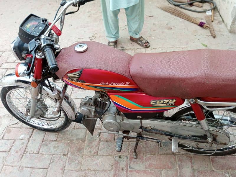 best condition 70cc bike on sale 1