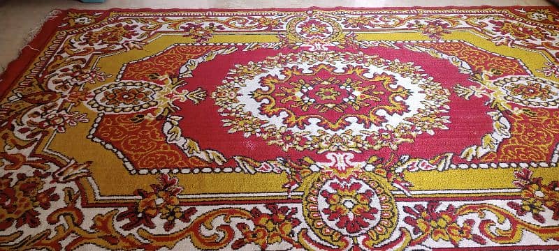 RUGS , CENTERPIECE , 4