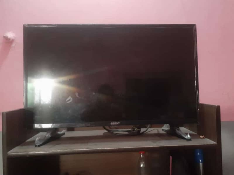 ORIENT 32" INCH LED 3